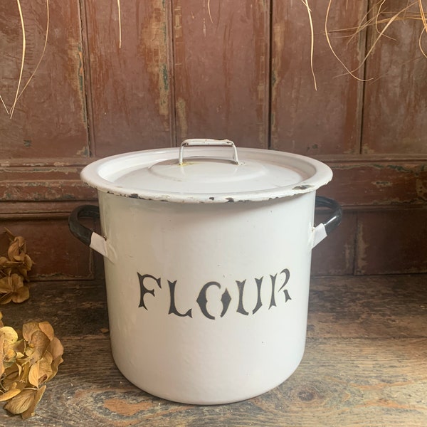 Vintage 1930s / ENAMEL FLOUR BIN / Kitchen Storage Kitchen Decor Rustic Decor Kitchenalia Enamelware English Vintage Kitchen Original