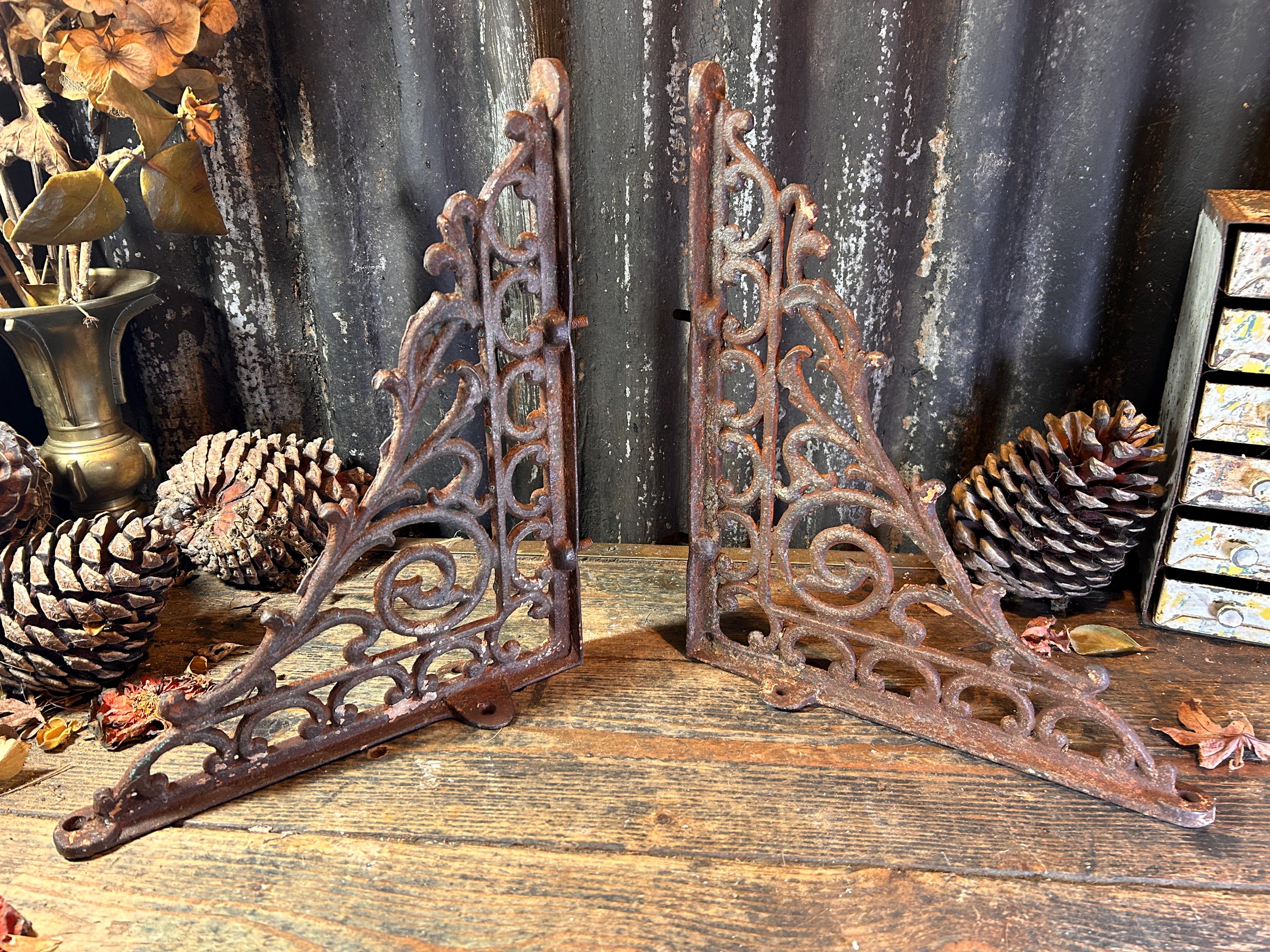 木製ラック・ウッドラック 612.Antique Iron Shelf Indonesia Large Victorian 1880 Cast Iron / SHELF SHELVING BRACKETS