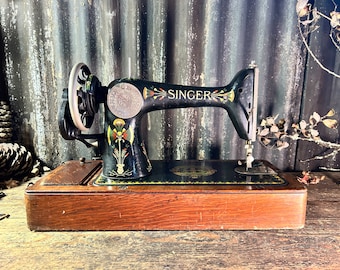 Antiek zeldzaam 66K? Lotus / SINGER NAAIMACHINE / originele draagtas naald knutselen knutselen naaien vintage winkel decor vintage interieur