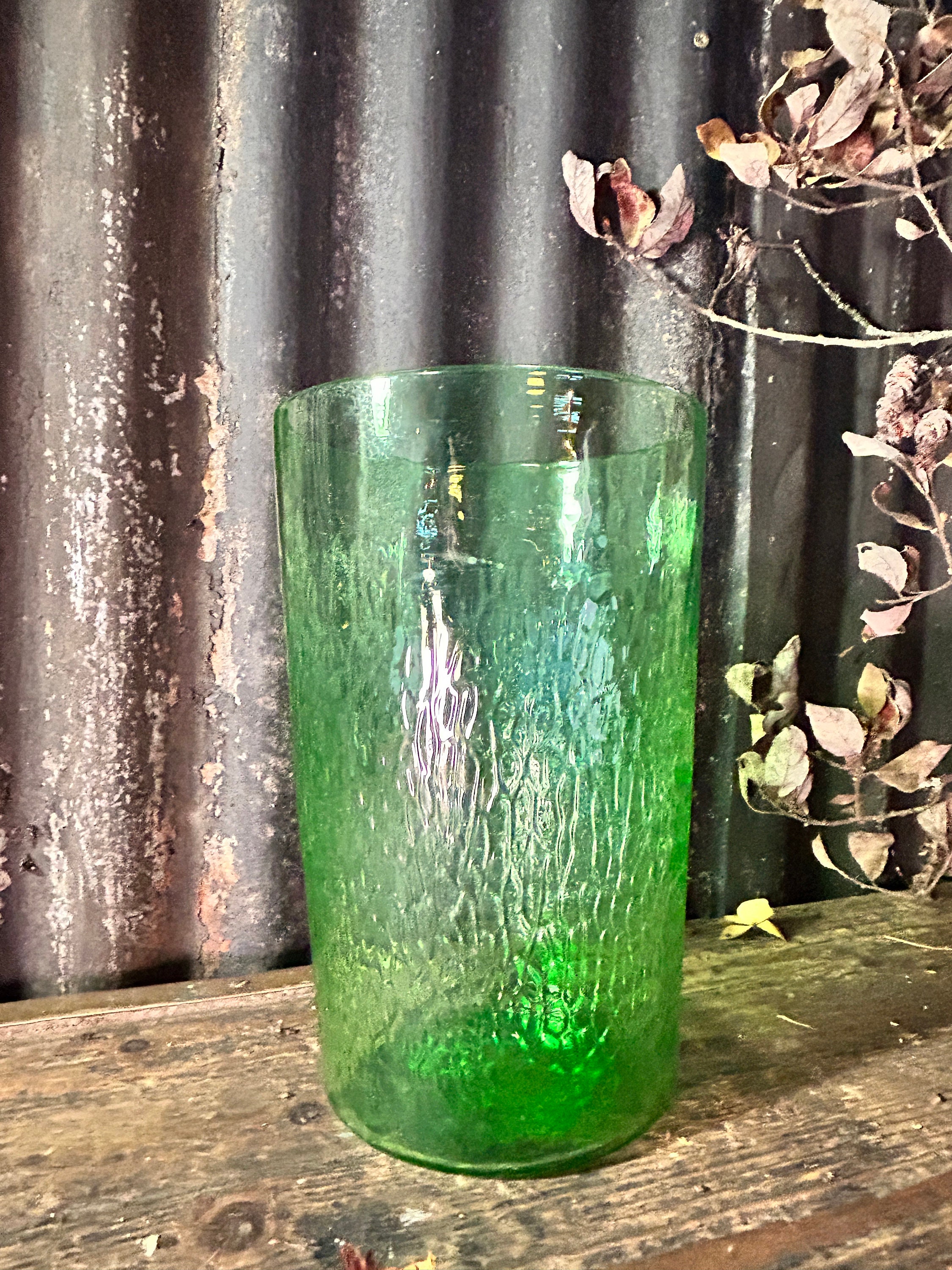 Vintage 1960s Large Bright Green Textured / ART GLASS VASE Vintage 1960s Large Bright Green Textured / ART GLASS VASE