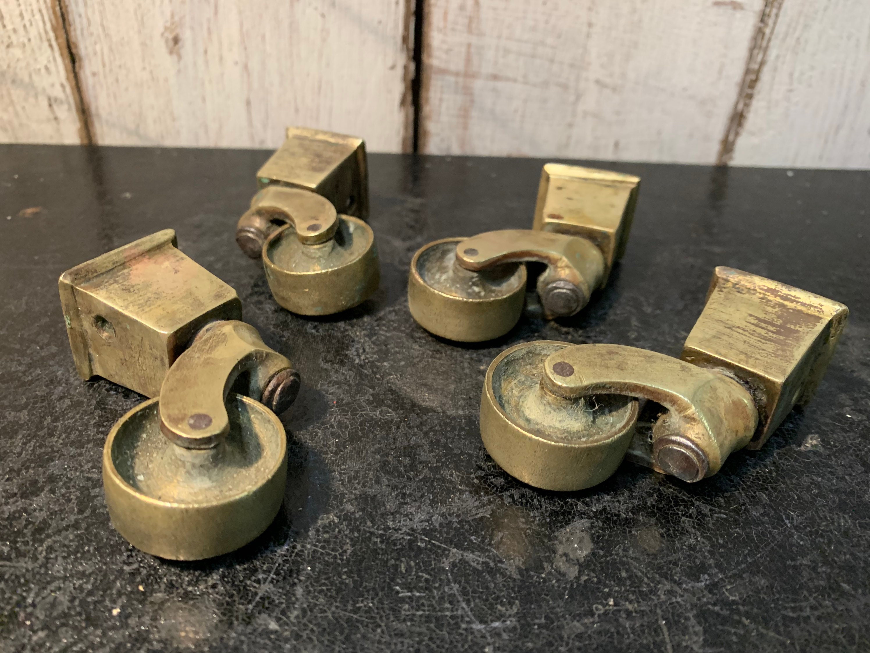 Antique Victorian / BRASS CASTORS / Castors Square Cup Fitting Etsy