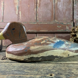 Life Size 1920s / ENGLISH DUCK DECOY / Original Working Bird Decoy Old Paint Cabin Lake House Decor Country Interiors Folk Art Waterfowl
