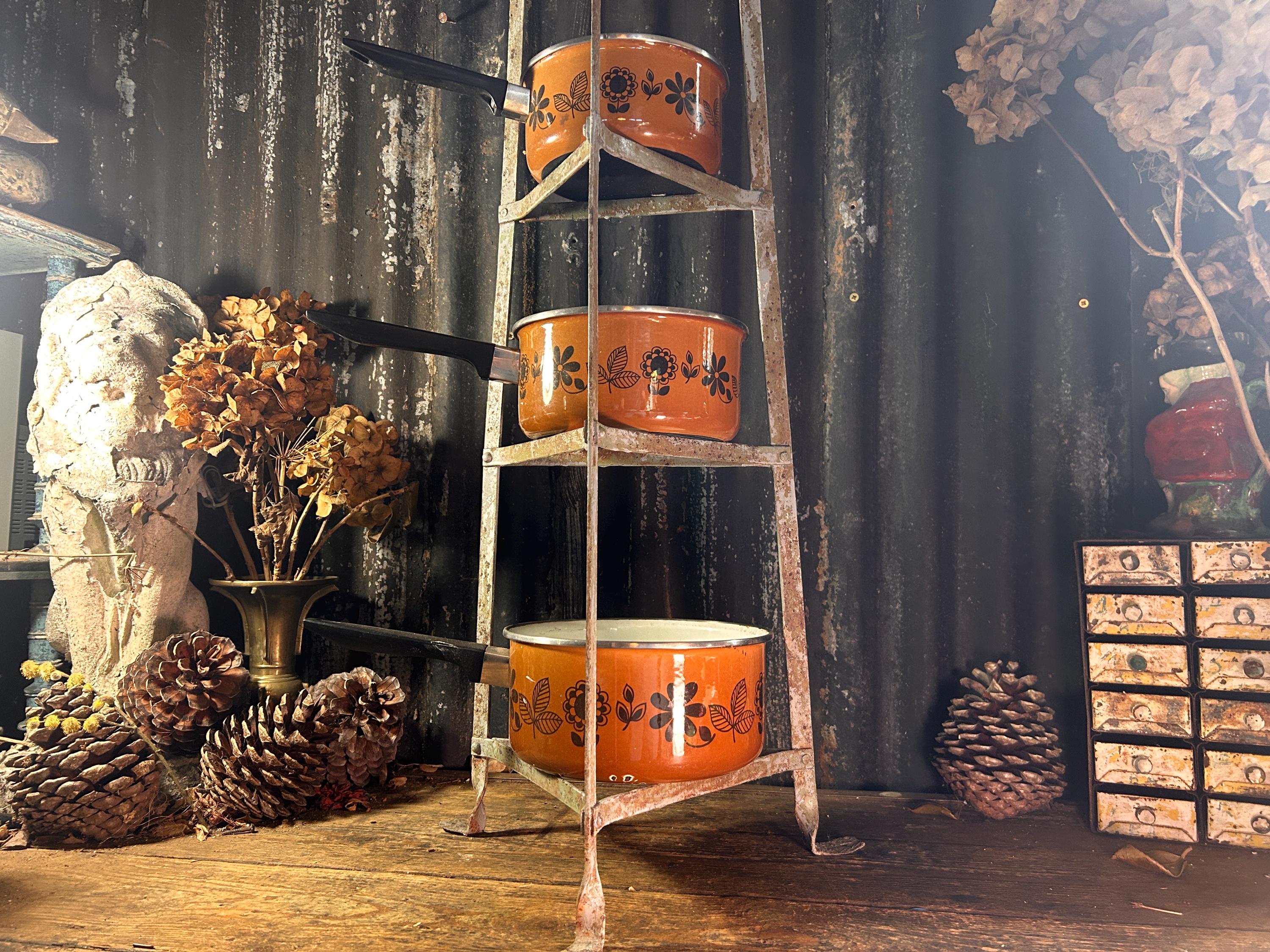 キッチン収納・ラック Le Creuset Cast Iron Pot Stand Orange Le Creuset 5 tier pot stand Orange Display shelf Enamel New Boxed