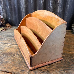 Portalettere antico e raro da collezione in legno inglese / Portalettere a più livelli / Portalettere antico inglese per ufficio, organizer per scrivania e posta