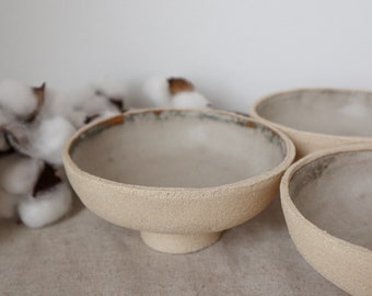 Stoneware bowl / handmade bowl / breakfast bowl