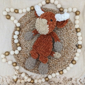 Chenille Highland Cow Snuggler: Soft Plush Baby Toy