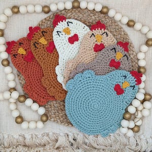 Crochet Chicken Trivet: Farmhouse Hot Pad Holder