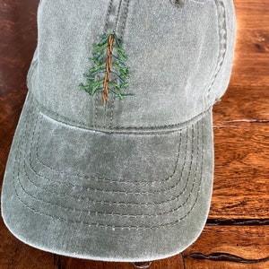 Embroidered pine tree - vintage green women’s baseball cap