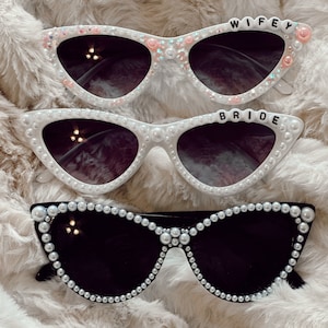 Bachelorette/Bride/Festival Perlenverzierte Sonnenbrille | Kundenspezifische Sonnenbrille für Brautpartys | Perlen Sonnenbrille | personalisiertes Katzenauge