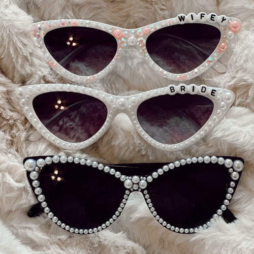 Bachelorette/bride/festival Pearl Embellished Sunglasses  display picture 1