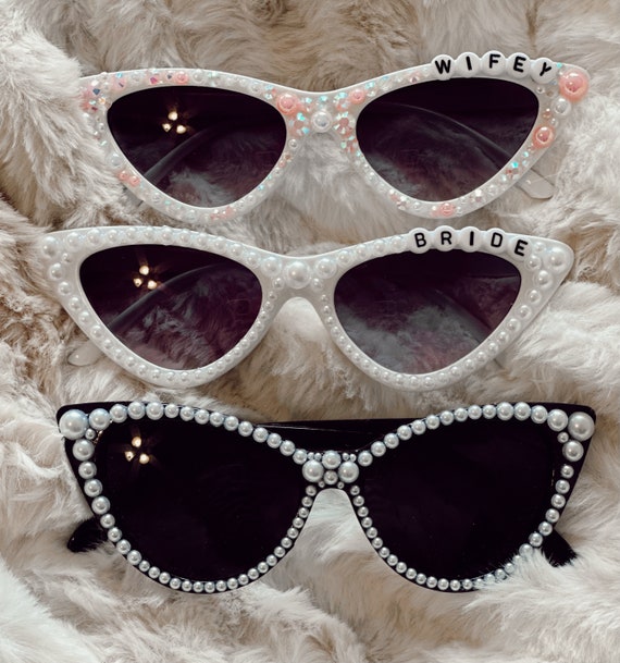 Bachelorette/bride/festival Pearl Embellished Sunglasses  display picture 1