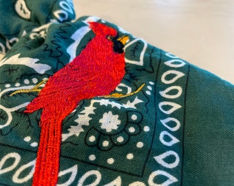 鳥の刺繍入りバンダナ | 刺繍入りのロビン、カーディナル、アオガラ