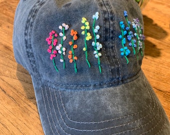 Gorra de béisbol personalizada bordada a mano, gorra con flores silvestres, gorra de béisbol para mujer con bordado personalizado, gorra con bordado floral, gorras de béisbol femeninas