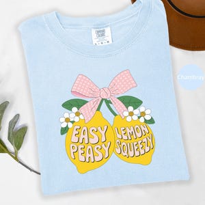 Easy Peasy Lemon Squeezy T-Shirt, süßes Zitronen-Grafik-T-Shirt, Sommer-Zitronen-Shirt, Kawaii-Zitronen-Design, lustiges Zitronen-Liebhaber-Geschenk
