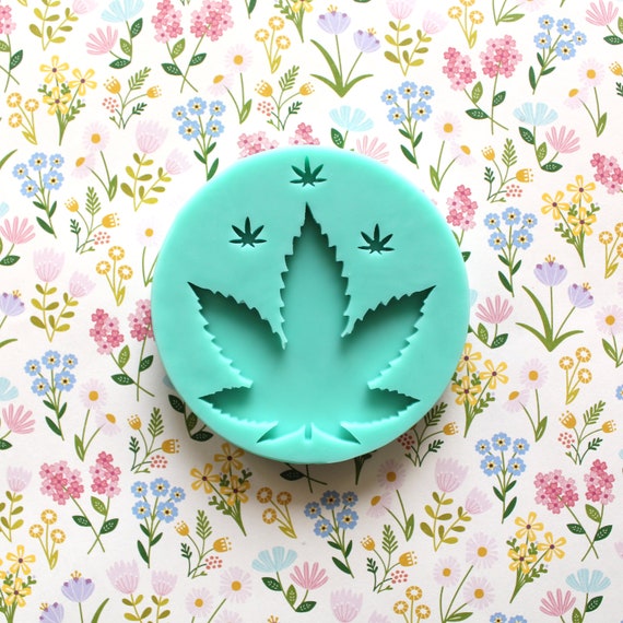 Medium Pot Leaf Silicone Mold Solid Resin Crafting Mold Etsy