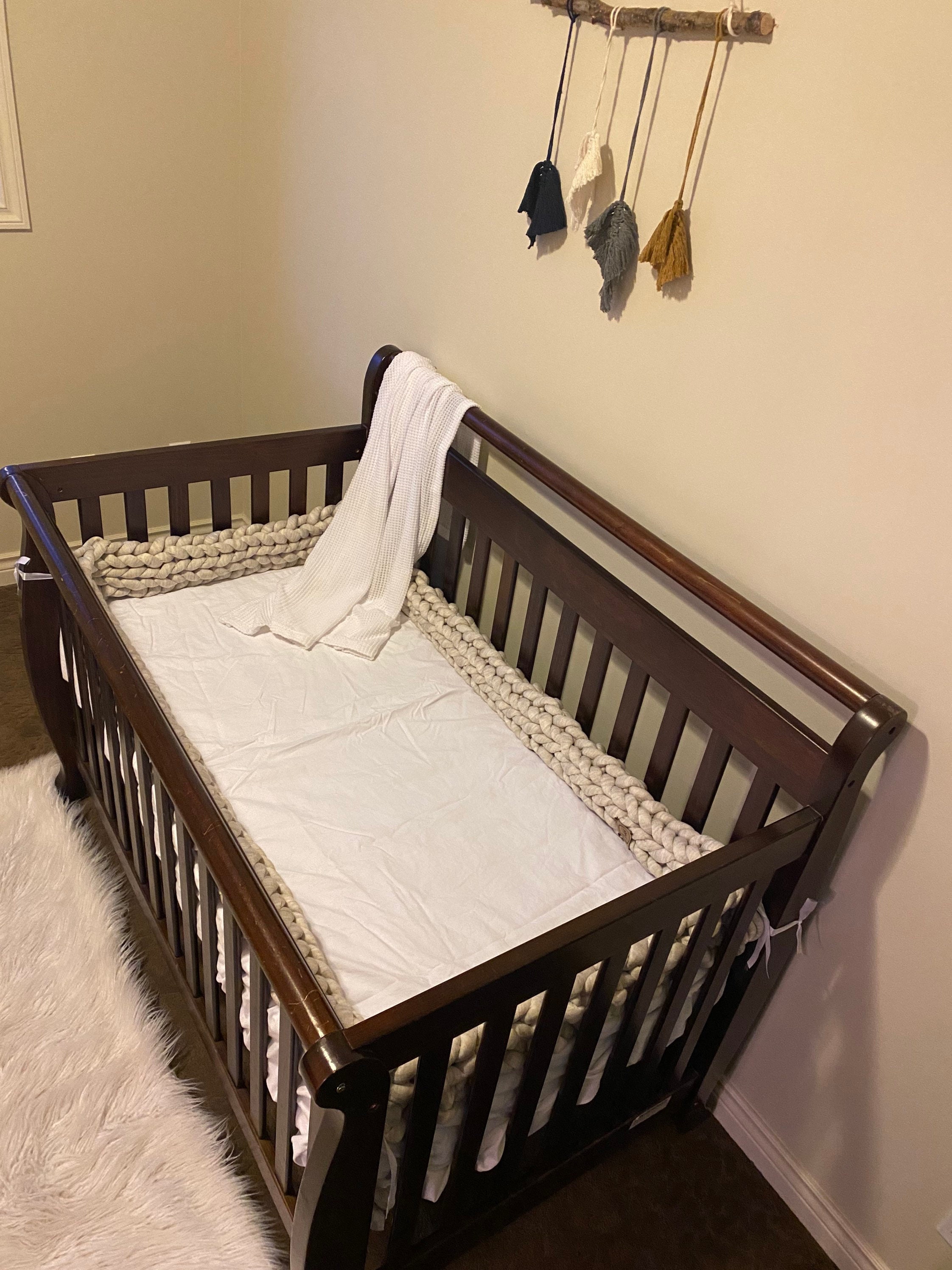 chunky knit cot bumper