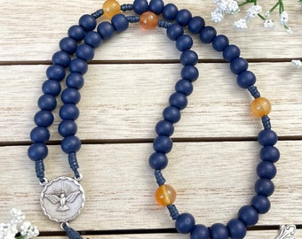 Our Lady Rosary, Blue wood bead, Confirmation gifts Catholic Gifts Mothers' Gifts Fathers' gifts Christmas gifts, rosaries for boy, chapelet