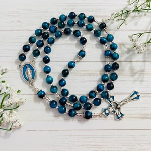 Pfau Blau Tigerauge Edelstein personalisierte Rosenkranz, fünf Jahrzehnte Rosenkranz, katholische Geschenke, Konfirmationsgeschenke, Weihnachtsgeschenke, Taufe
