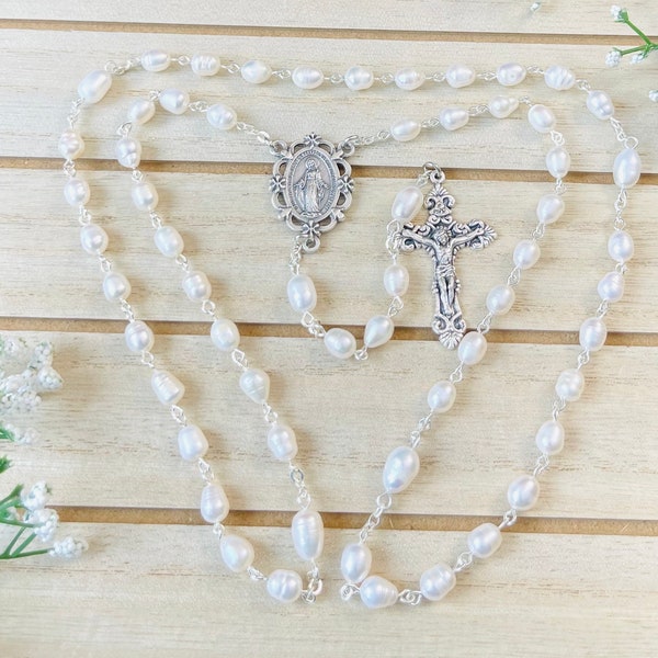 SPECIAL ROSARY made of Freshwater Pearls, Personalisable, First Communion gifts, Confirmation gifts, Baptism Gifts, Christening, Goddaughter