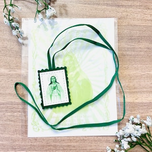 Green Scapulars, Catholic Scapulars, Catholic gifts, Known for miracles like the Miraculous Medal, especially conversions