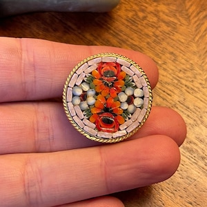 Vintage Roses Micro Mosaic Brooch: Italian Floral Pin