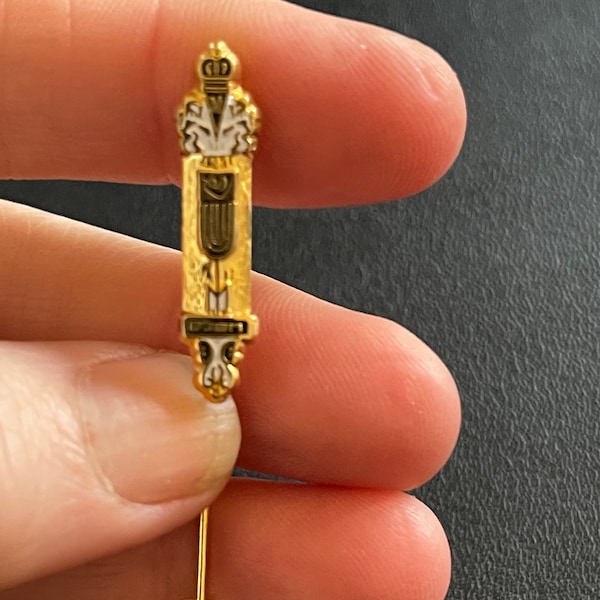 Classic Vintage Jewish Gold Tone  tone lapel tie stick  hat Pin Panel Brooch - Stamped Rabbi Loring J. Frank