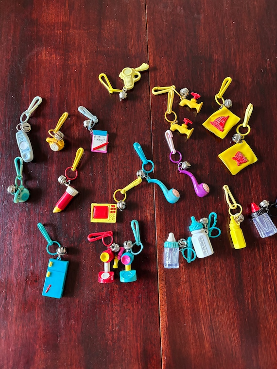 1980's * Plastic Memory Charged Bell Charms Charm Necklace-80's