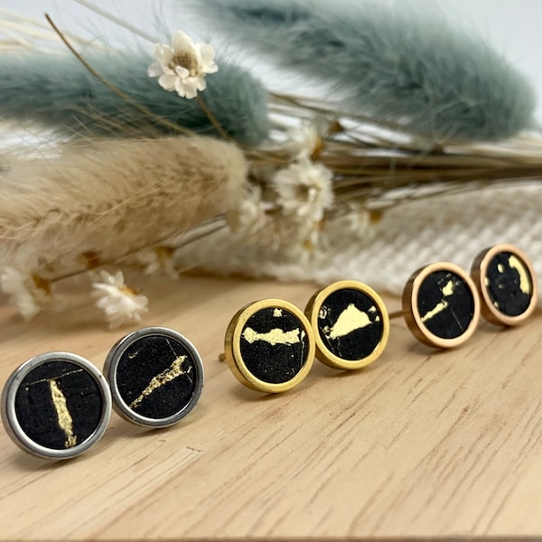 Cork stud earrings black and gold, stud earrings made of real cork, unique natural jewelry, gift for her, basic vintage boho earrings, sustainable