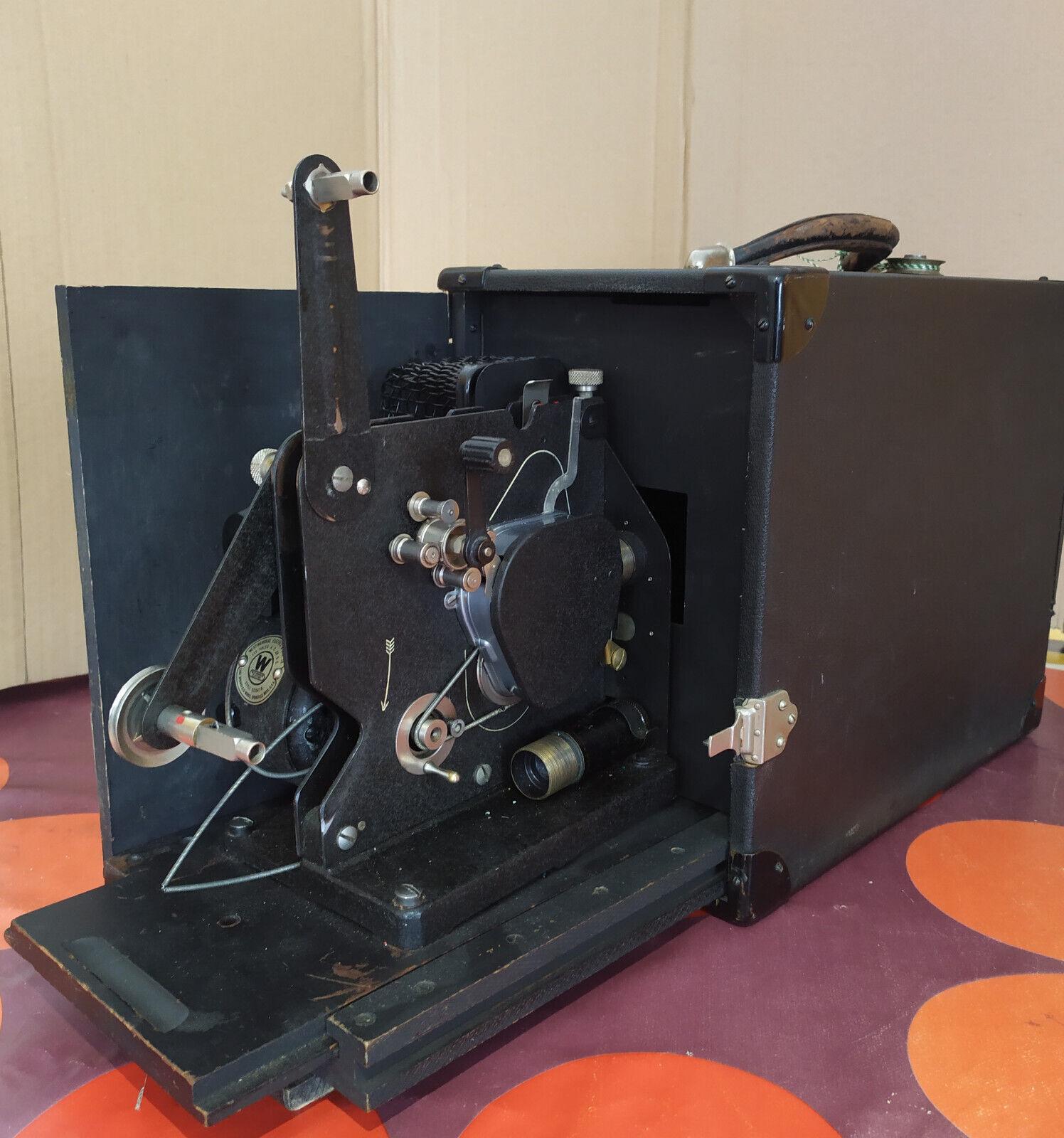 1920s 16mm Kodascope Model 'C' Cinema Projector | Chairish