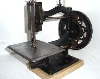 Antique Davis Vertical Feed Sewing Machine #8 Circa 1906 Working W