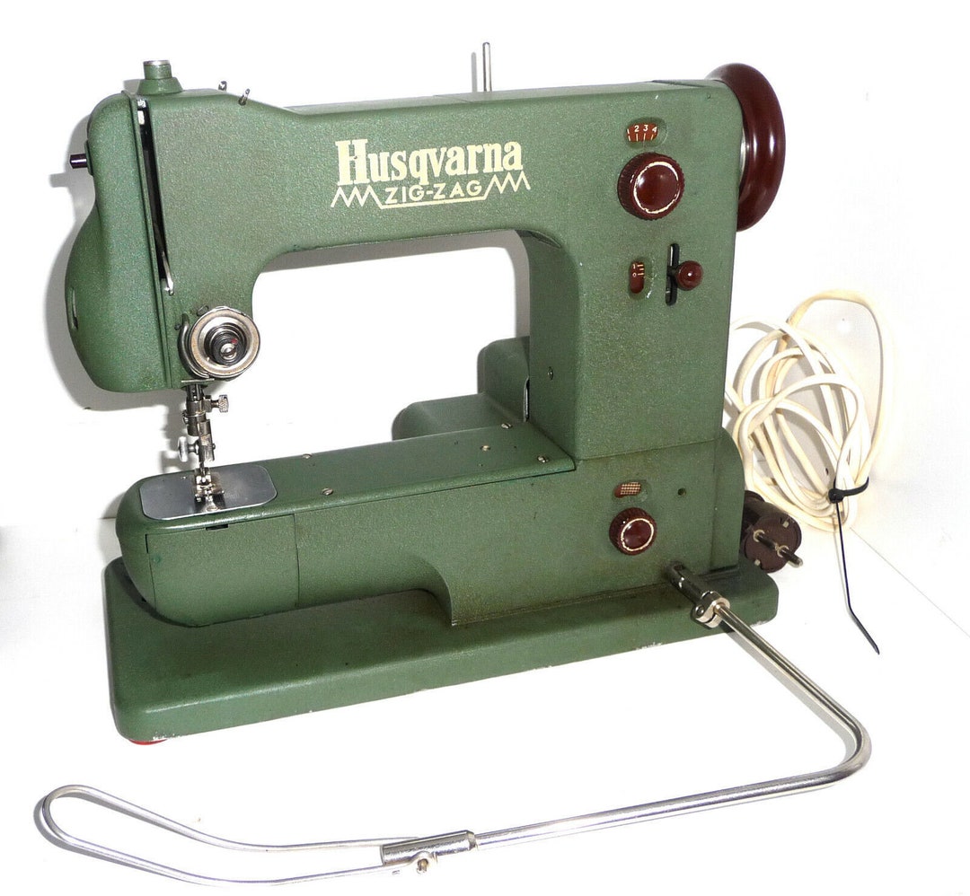 Antique Zig Zag Sewing Machine