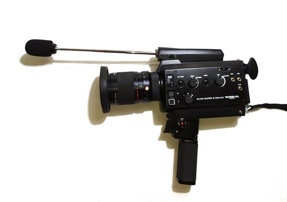 【8ミリカメラ】ELMO SOUND 350SL MACRO Elmo Super 8 Sound 350SL Macro Movie Camera - FOR PARTS