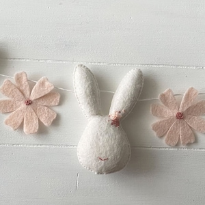 Boho Bunny Garland, Floral Bunny Garland, Easter Bunnies, Easter Garland, Reusable Garland