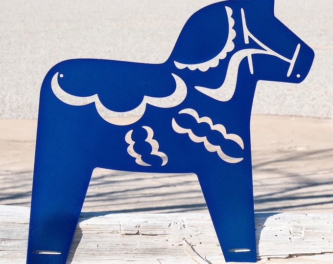 Metal Dala Horse Christmas Yard Decor | Swedish Horse Gift, Scandinavian Decor, Dala Horse Holiday Decor, Housewarming Gift, Horse Gnome