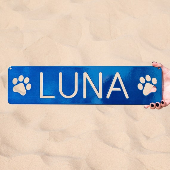 Personalized Metal Pet Name Plaque | Dog Room Decor | Pet Loss Gift Dog Cat Memorial Gift | Dog Name Sign Cat Name Sign Custom Pet Name Sign