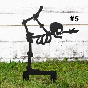 Outdoor Skeleton Halloween Decor, Halloween Outdoor Sign, Halloween Garden Signs, Metal Halloween Yard Stakes, Halloween Sign Skeleton Decor Skeleton #5 (1 item)