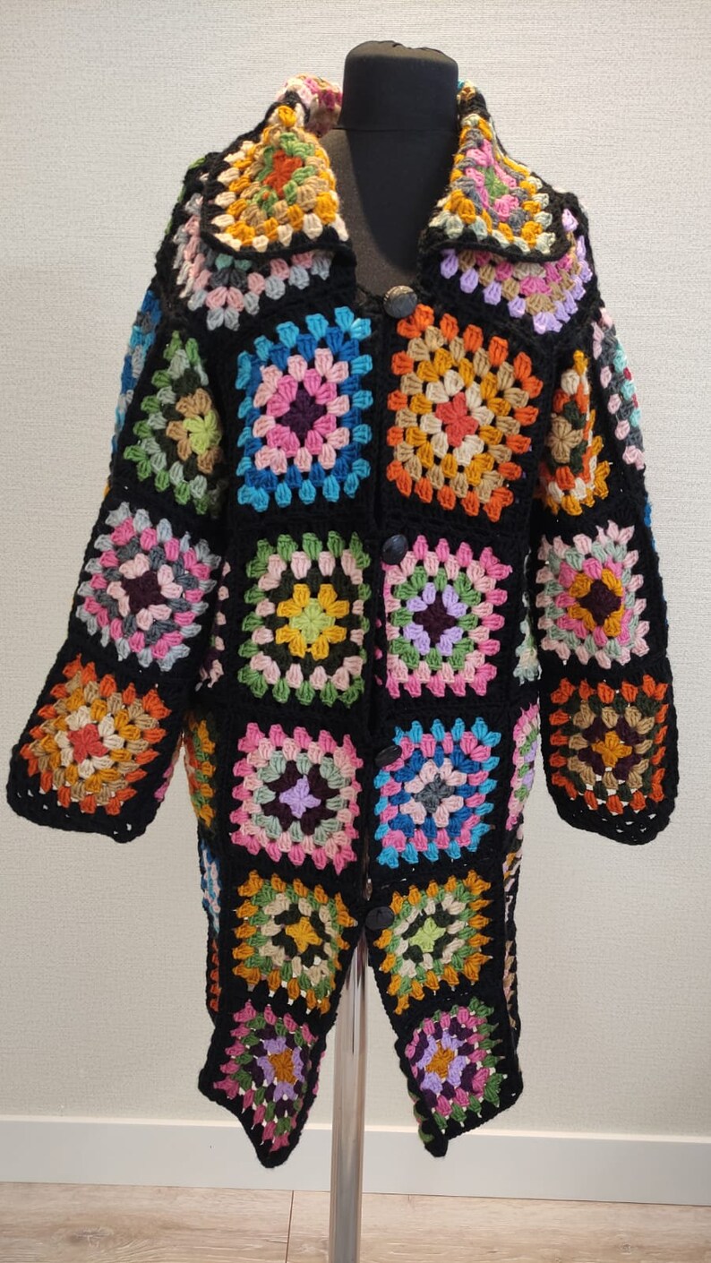 Granny Square Yarn Cardigan,Special Design Granny Square Premium Acrylic Cardigan,Handmade Patchwork Jacket,Handmade Yarn Coat