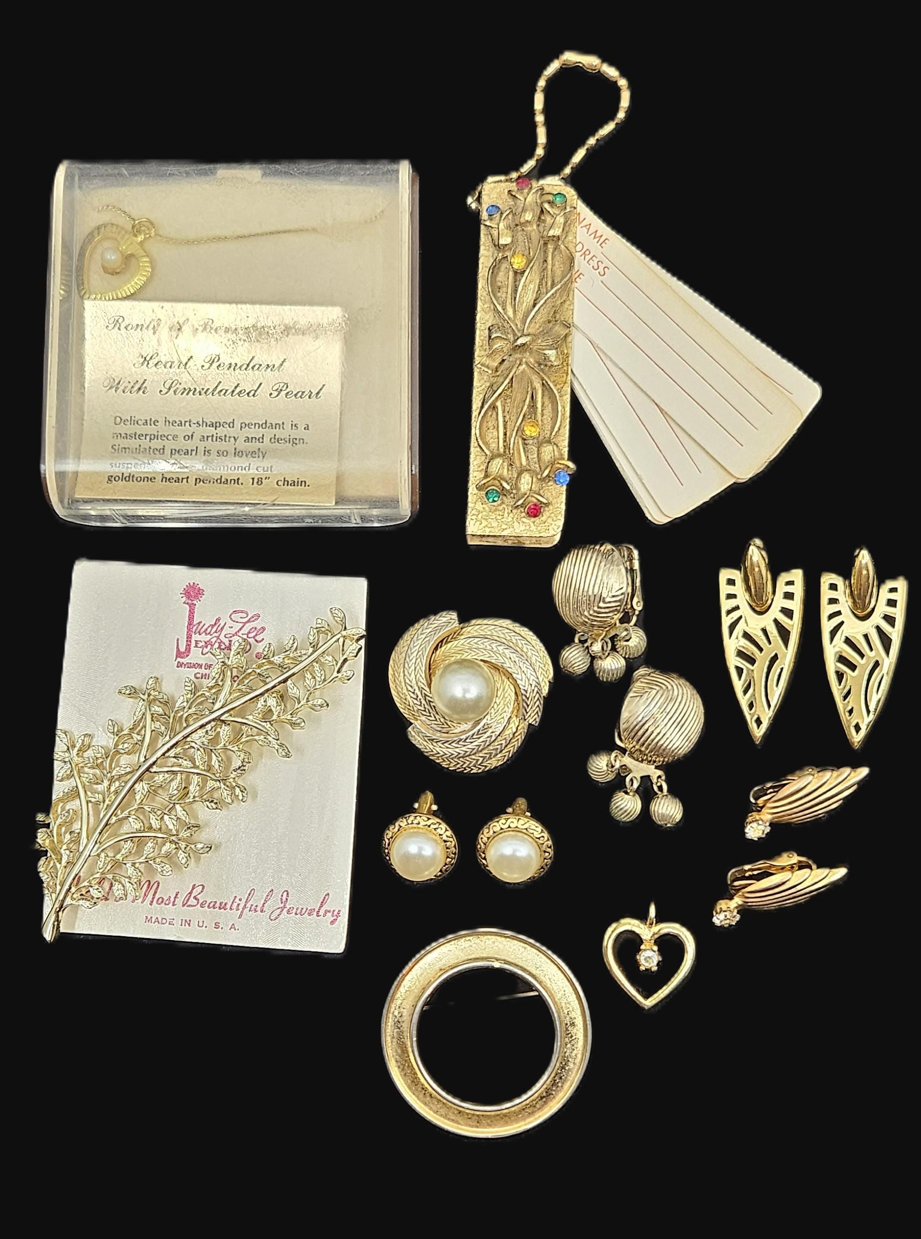ビンテージ風ジュエリーセット5KG Vintage jewelry lot - Etsy 日本