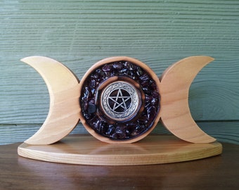 Cedar Triple Moon Altar Piece with Garnet Crystal & Pentacle