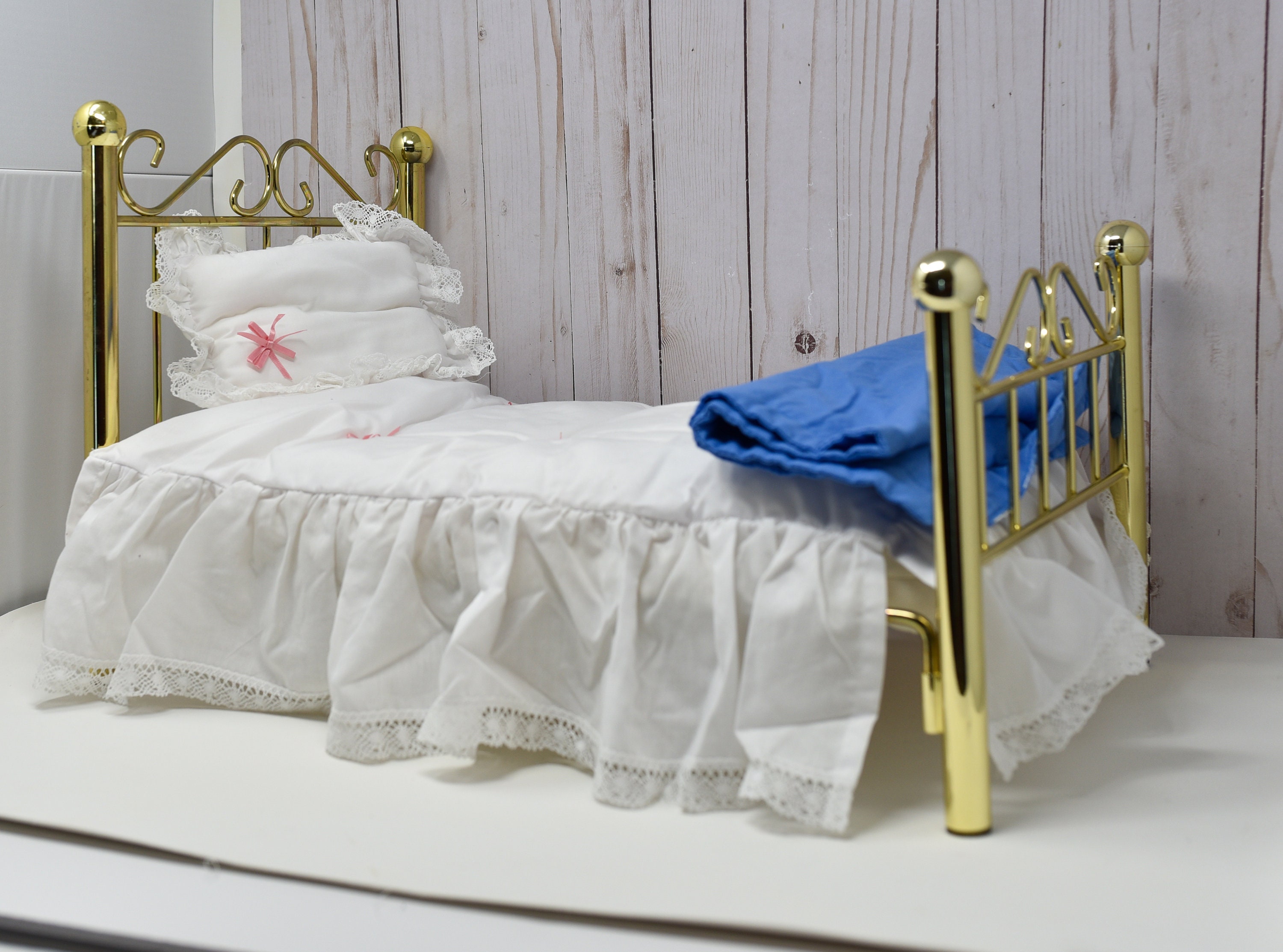 American Girl Samantha's Brass Bed -  Canada