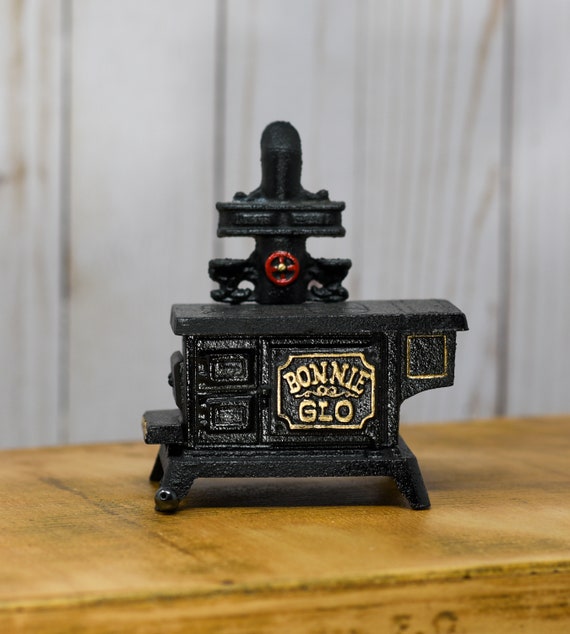 Refurbish Bonnie Glo Cast Iron Stove - 1" scale
