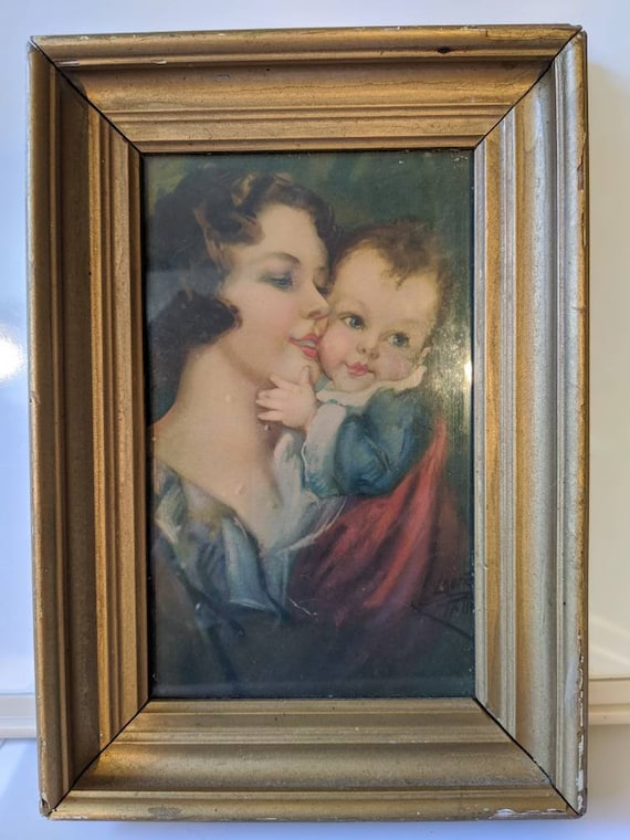 Vintage mother and child, baby and mother.