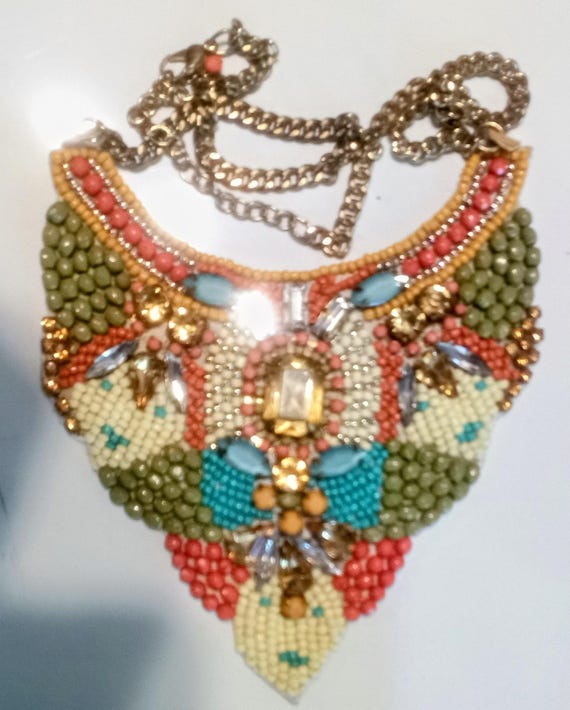 Necklace,Bib Beaded
