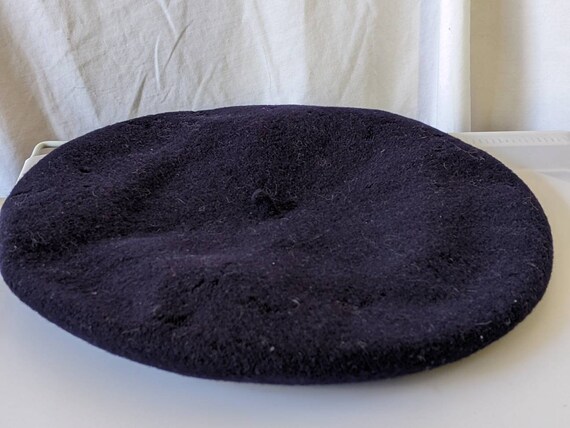 Hat, Beret, French Traditional Beret, Felt Beret. - image 4