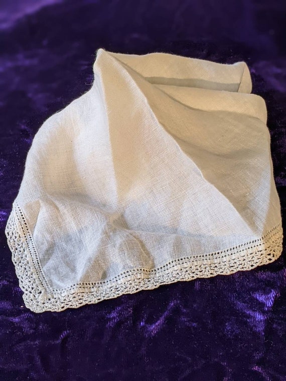 Handkerchief that is antique - image 1