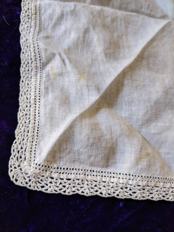 Handkerchief that is antique - image 8