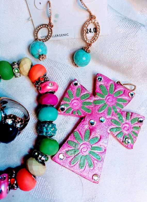 Jewelry set in happy colors - image 7