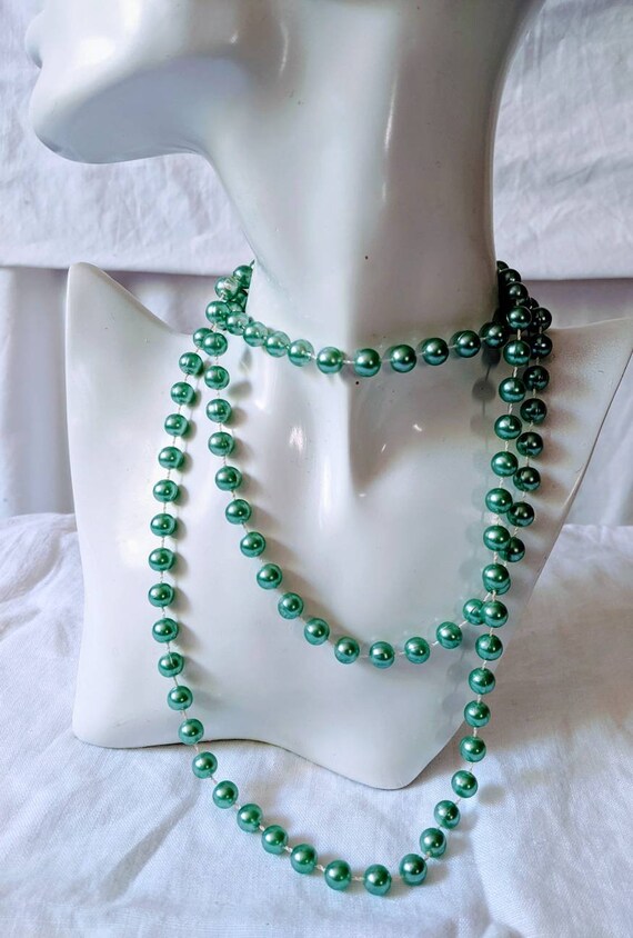 Necklace,Pearls colored aqua and vintage - image 3