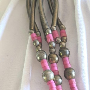 Necklace, Vintage South Western pink necklace, Silver and pink South Western necklace, Pink and silver necklace South West theme.