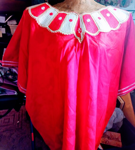 Blouse that's African folk and red - image 6